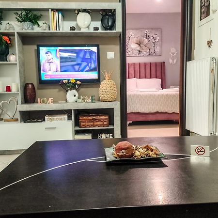 Χλιδατο-Ονειρεμενο-Μοντερνο Διαμερισμα!!! Apartment Larissa Luaran gambar